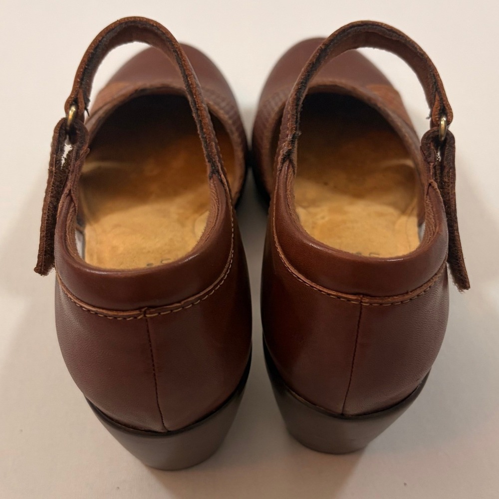 Clarks Emily Rae Mary Jane Pumps Womens 8 Tan Woven Leather Ankle Strap NWOB - Picture 5 of 8